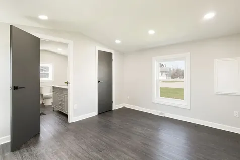 3515 Barb Avenue Park City IL 60085