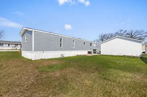 3515 Barb Avenue Park City IL 60085
