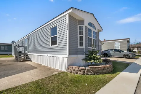 3515 Barb Avenue Park City IL 60085