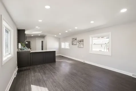 3515 Barb Avenue Park City IL 60085