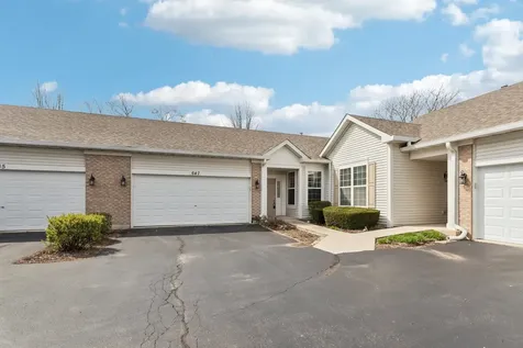 647 South Cadillac Circle Romeoville IL 60446