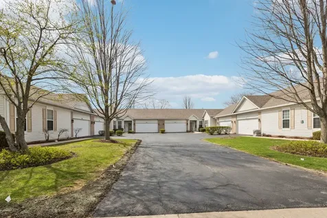 647 South Cadillac Circle Romeoville IL 60446