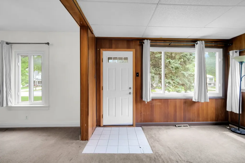622 South Grace Street Lombard IL 60148
