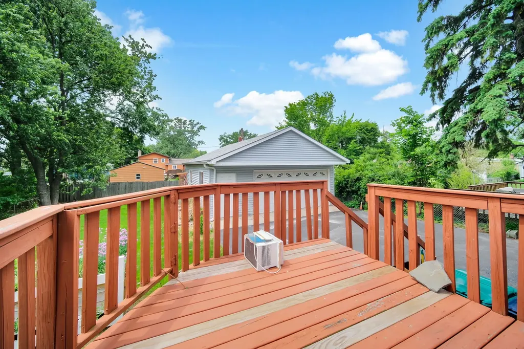 622 South Grace Street Lombard IL 60148