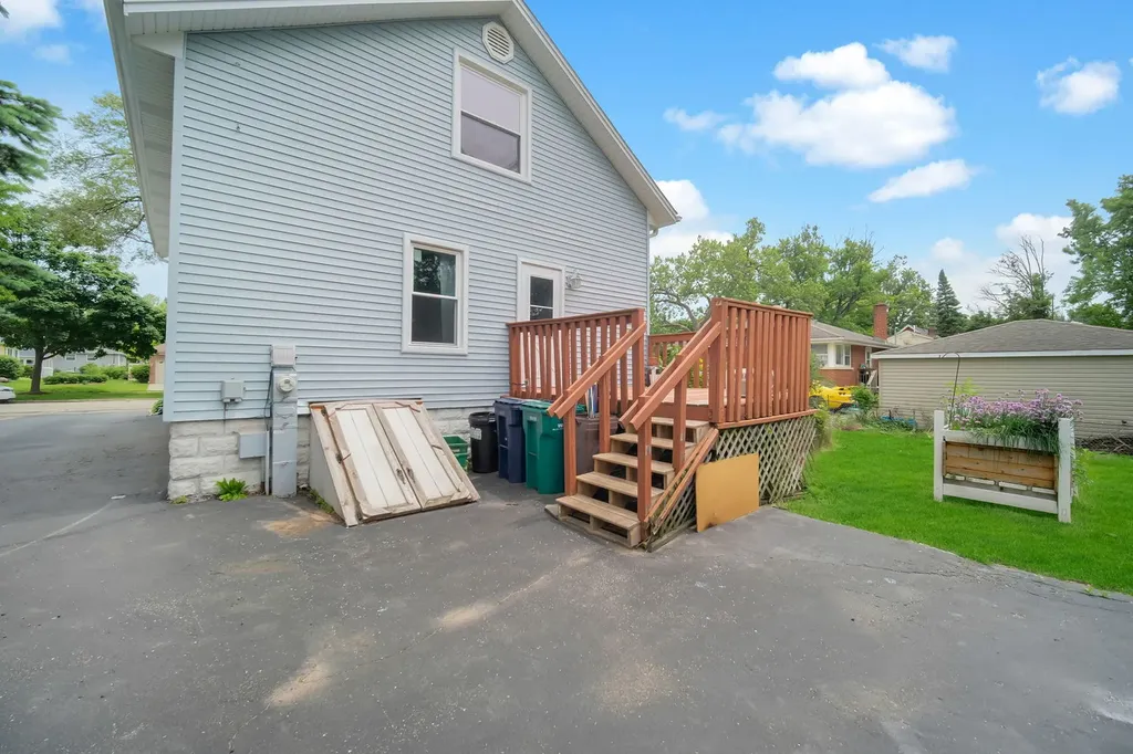 622 South Grace Street Lombard IL 60148