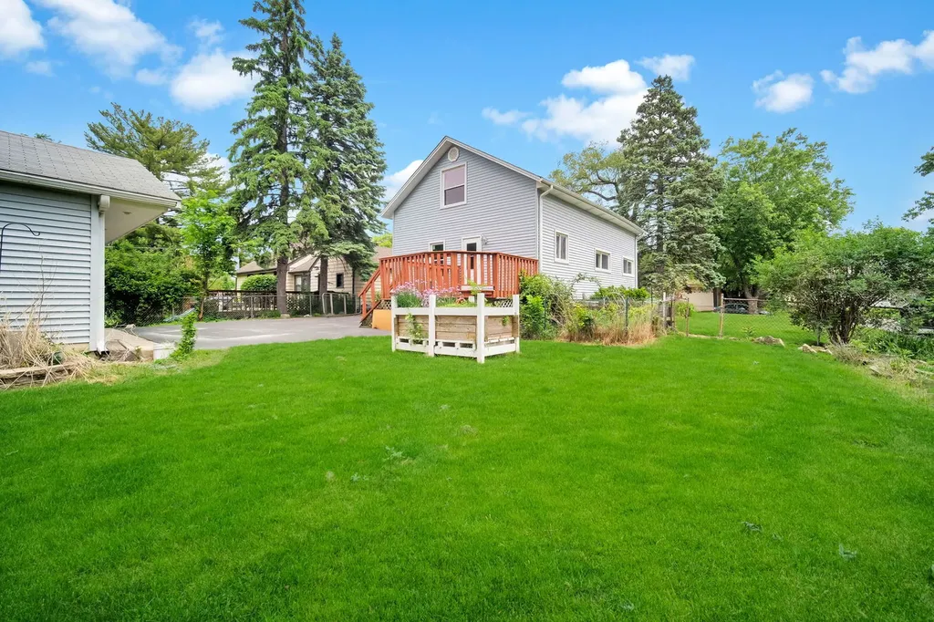 622 South Grace Street Lombard IL 60148