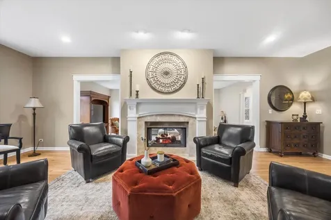 9025 Darien Woods Court Darien IL 60561