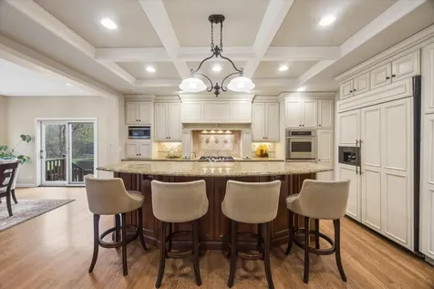9025 Darien Woods Court Darien IL 60561