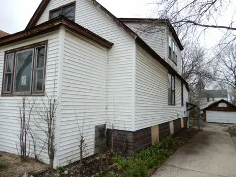 195 West 15th Street Chicago Heights IL 60411