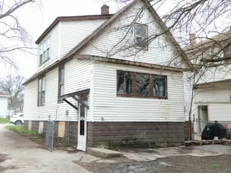 195 West 15th Street Chicago Heights IL 60411