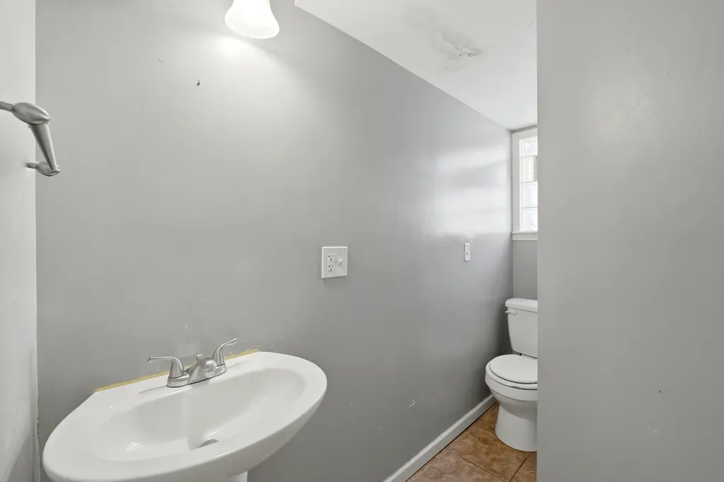 6223 South Washtenaw Avenue Chicago IL 60629