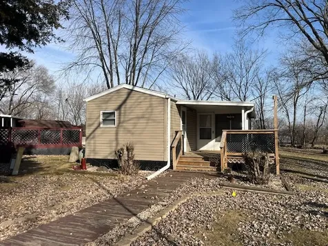 2795 East 28th Lot 1481 Road Seneca IL 61360