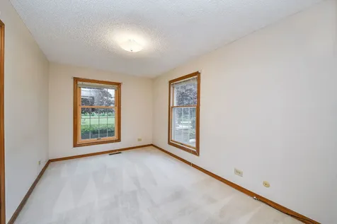 2N580 Beith Road Elburn IL 60119