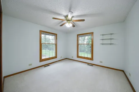 2N580 Beith Road Elburn IL 60119