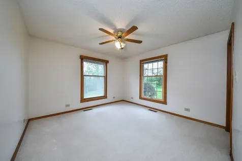 2N580 Beith Road Elburn IL 60119
