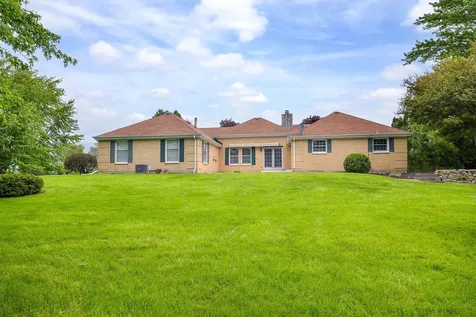 2N580 Beith Road Elburn IL 60119
