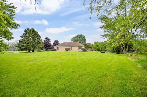 2N580 Beith Road Elburn IL 60119