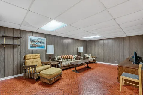10712 Lamon Avenue Oak Lawn IL 60453