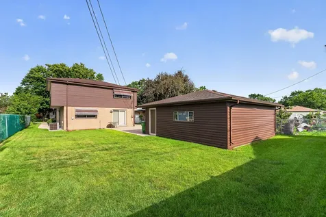 10712 Lamon Avenue Oak Lawn IL 60453