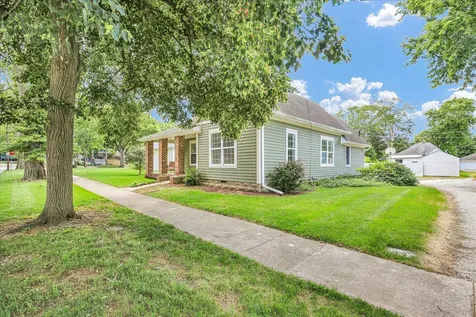 464 South Independence Street Monticello IL 61856