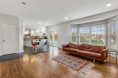1805 Mullikin Drive Champaign IL 61822