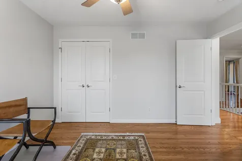 1805 Mullikin Drive Champaign IL 61822