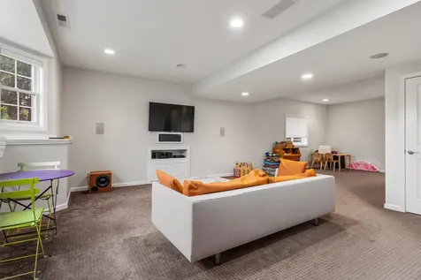 1805 Mullikin Drive Champaign IL 61822
