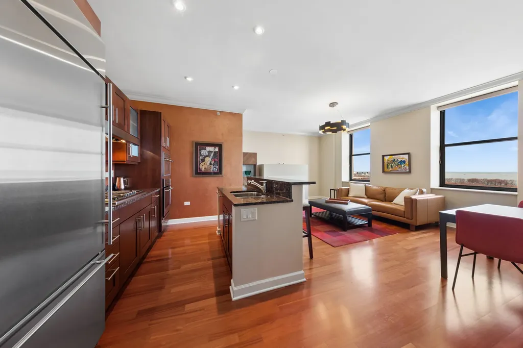 310 South Michigan Avenue Chicago IL 60604