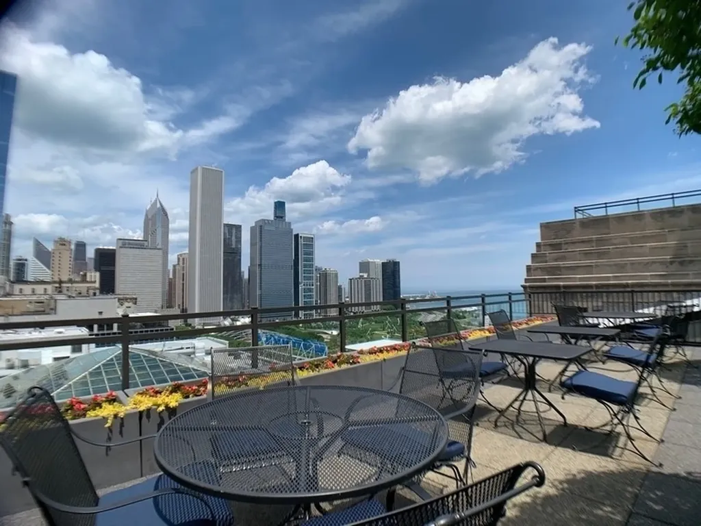 310 South Michigan Avenue Chicago IL 60604