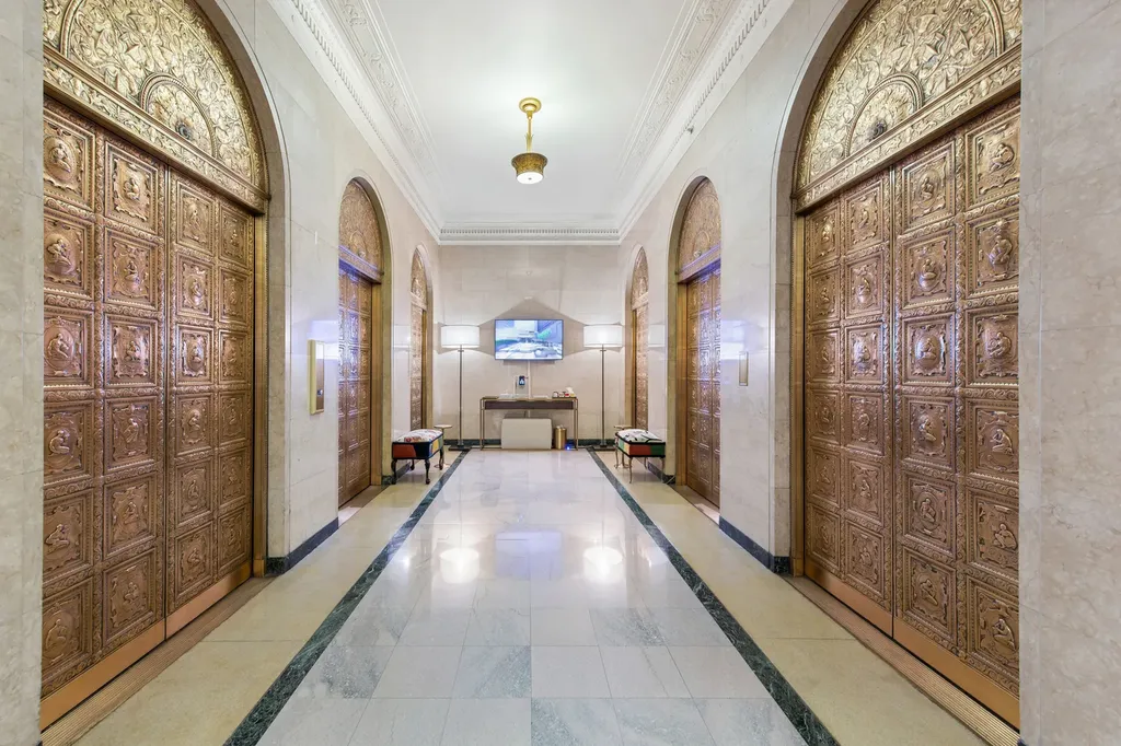 310 South Michigan Avenue Chicago IL 60604
