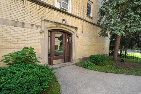 7019 South Merrill Avenue Chicago IL 60649