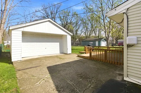 16237 Homan Avenue Markham IL 60428