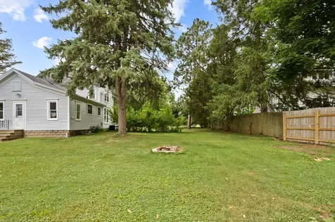 198 E. Jefferson Street Hampshire IL 60140