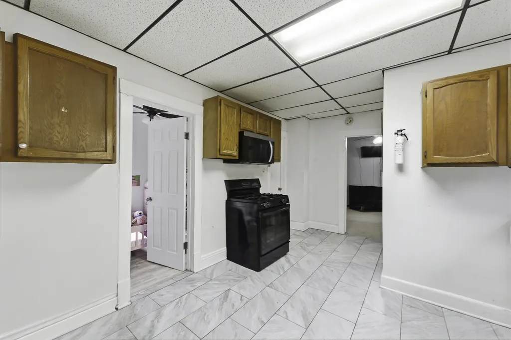 13231 South Buffalo Avenue Chicago IL 60633