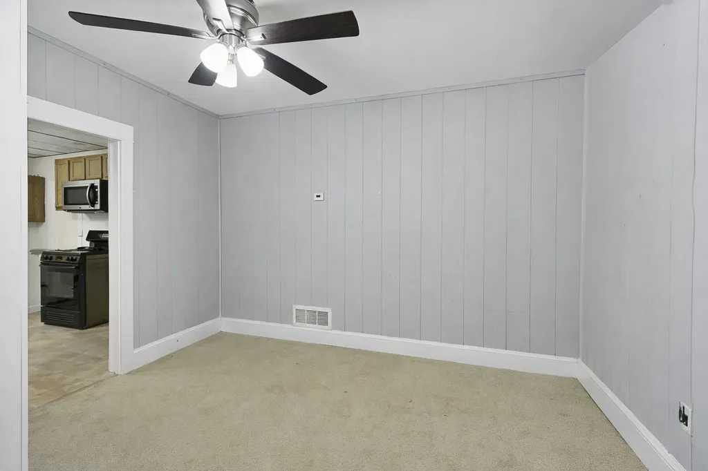 13231 South Buffalo Avenue Chicago IL 60633