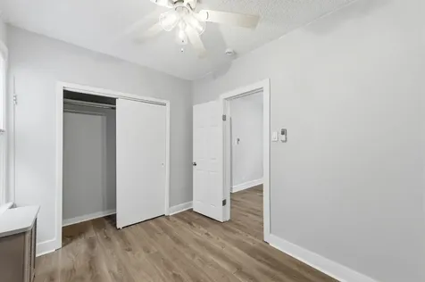 13231 South Buffalo Avenue Chicago IL 60633