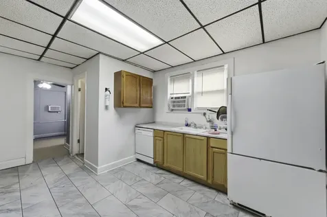 13231 South Buffalo Avenue Chicago IL 60633