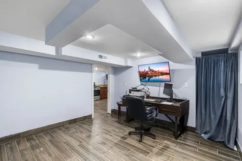 5904 West Berenice Avenue Chicago IL 60634