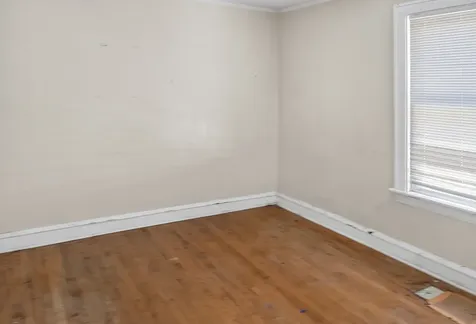 8106 South Burnham Avenue Chicago IL 60617