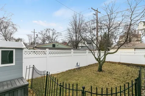 3239 Wesley Avenue Berwyn IL 60402
