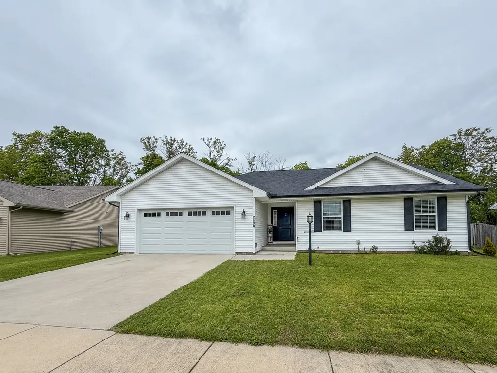 2509 North Fairfield Drive Urbana IL 61802