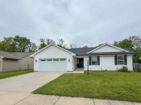 2509 North Fairfield Drive Urbana IL 61802