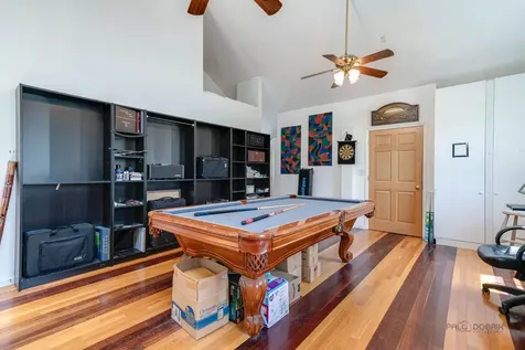 225 Stratford Road Des Plaines IL 60016