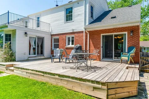 225 Stratford Road Des Plaines IL 60016