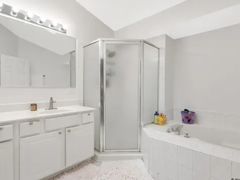 125 Chestnut Hills Circle Burr Ridge IL 60527