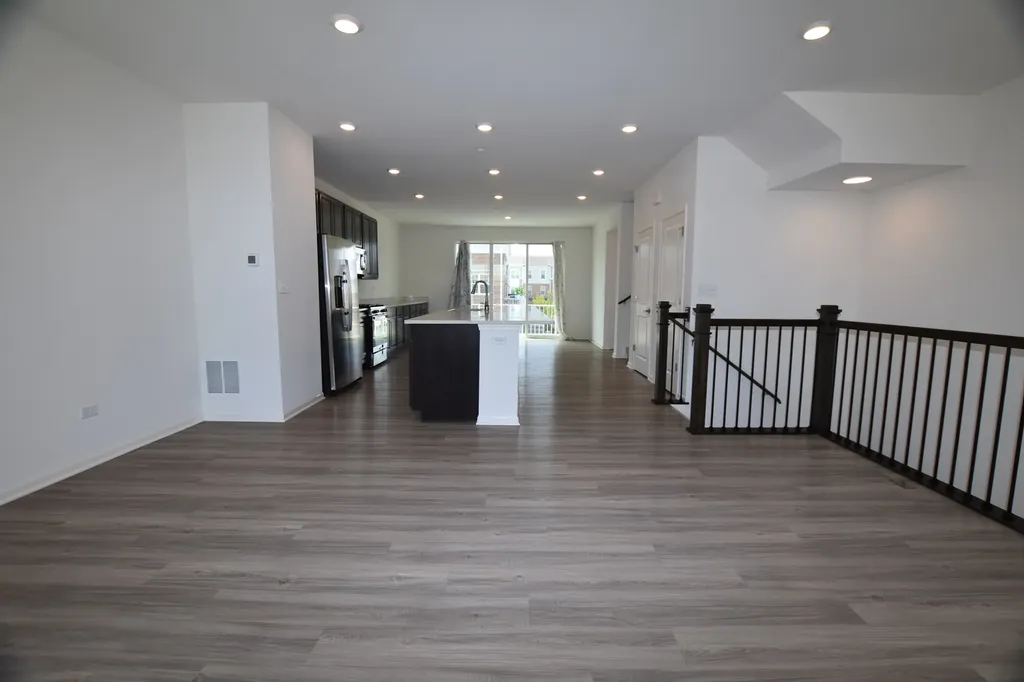 2945 Showplace Drive Naperville IL 60564