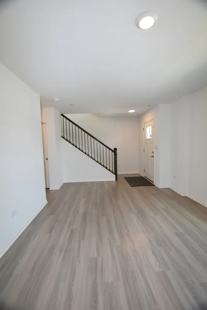 2945 Showplace Drive Naperville IL 60564