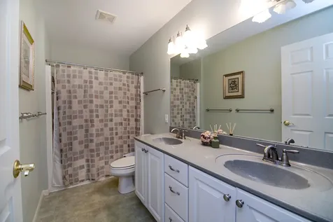 2078 North 1100 Road E Danforth IL 60930