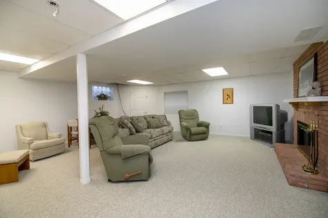 2078 North 1100 Road E Danforth IL 60930