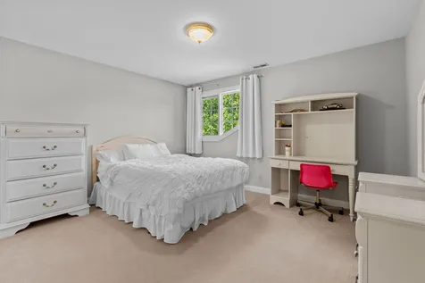716 Old Westbury Court Crystal Lake IL 60012